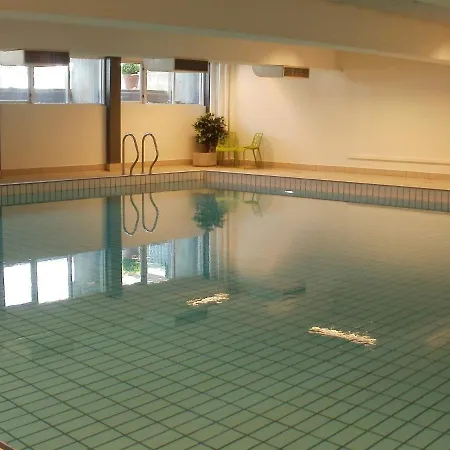 Xcii Appartement *